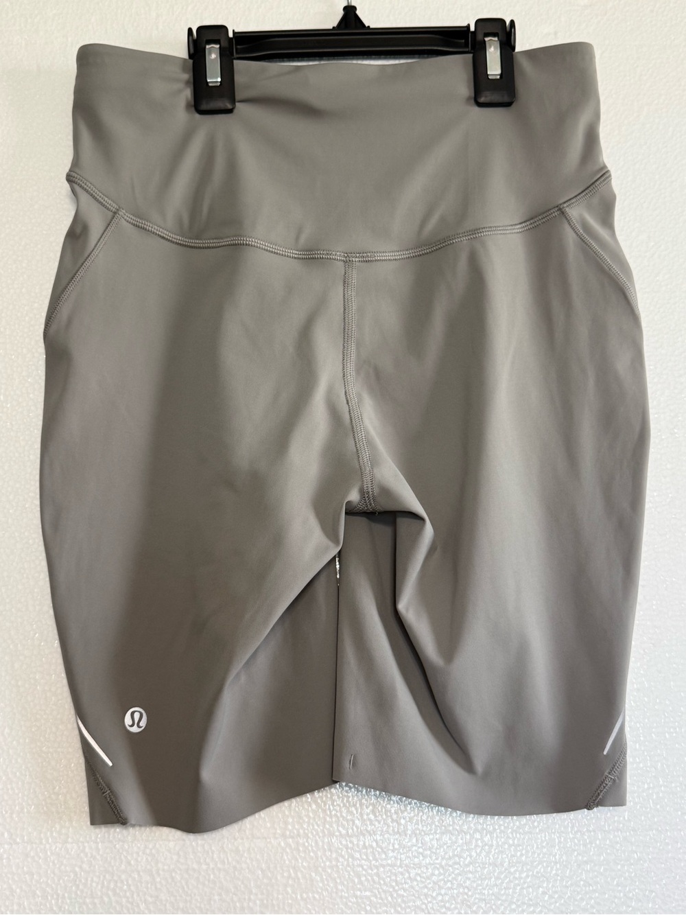lululemon Base Pace High Rise Reflective Shorts 8” Athletic Gray Size 6 - Picture 3 of 13